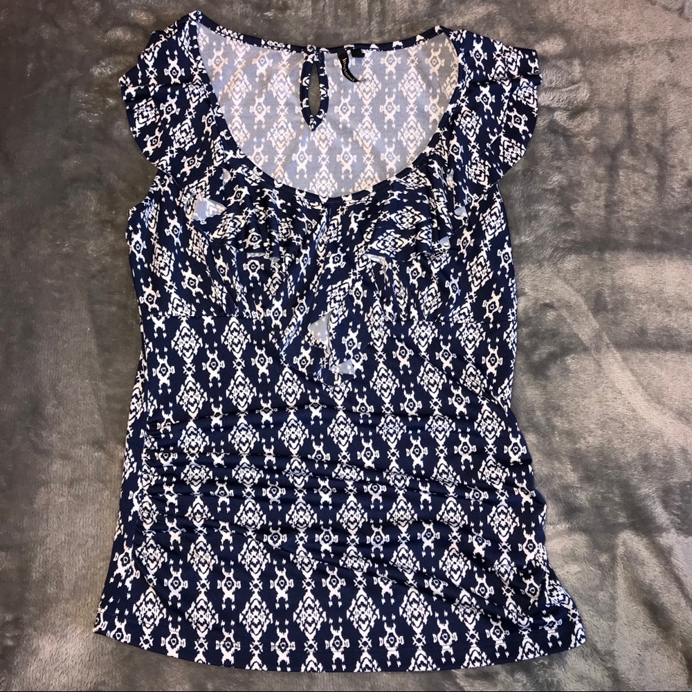 Heartsoul Women’s Medium Sleeveless Blouse
